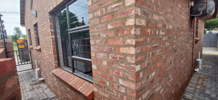 2 Bedroom Property for Sale in Die Bult North West